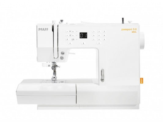 Liten og nett symaskin fra Pfaff