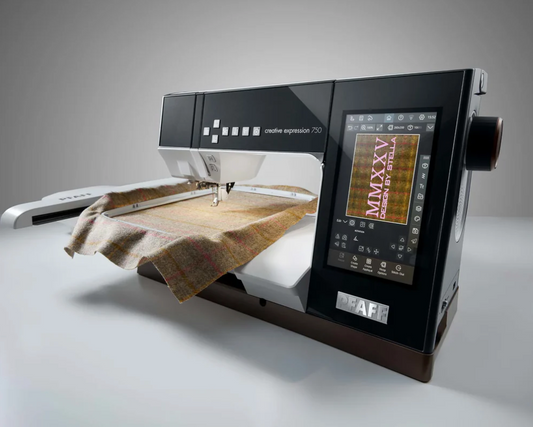 Pfaff Creative Expression 750